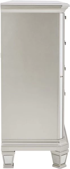 Signature Design By Ashley® Lindenfield Silver Dresser 10 Signature Design By Ashley® Lindenfield Silver Dresser -Furniture Store 303b8852 44fe 4047 a949 c95a4870ee62