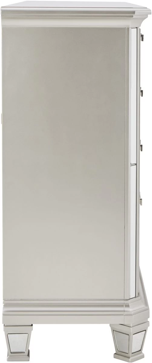 Signature Design By Ashley® Lindenfield Silver Dresser 6 Signature Design By Ashley® Lindenfield Silver Dresser - Image 4