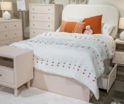Signature Design By Ashley® Wistenpine Blush Dresser 7 Signature Design By Ashley® Wistenpine Blush Dresser -Furniture Store aa325b75 ee7f 445e b04f daef499b04a8